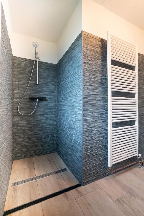 6P Vrijstaand Huis Met Royale Tuin En Hottub Ewijk Luaran gambar
