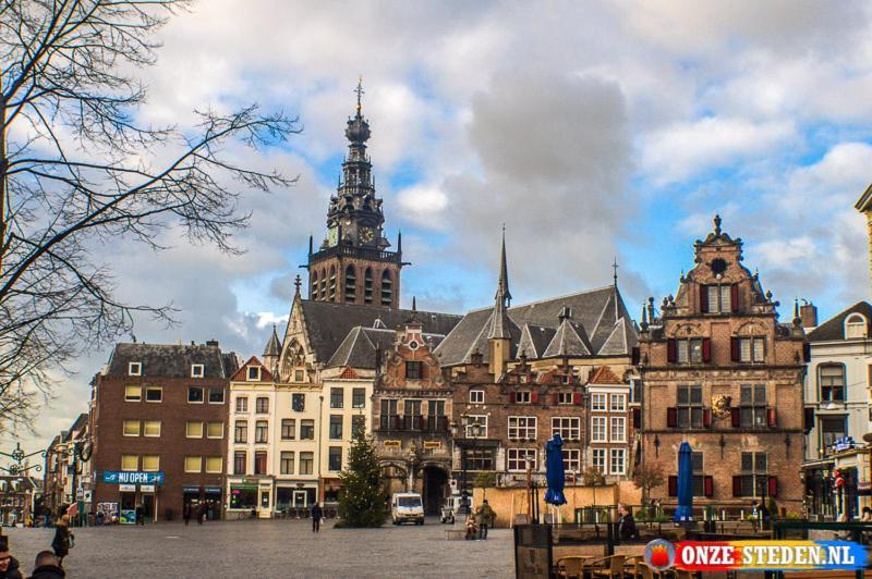 6P Vrijstaand Huis Met Royale Tuin En Hottub Ewijk Luaran gambar